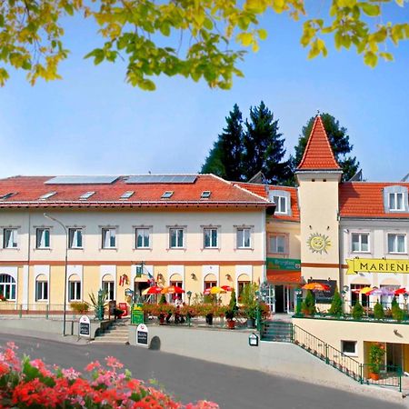 Hotel Restaurant Marienhof Unterkirchbach エクステリア 写真