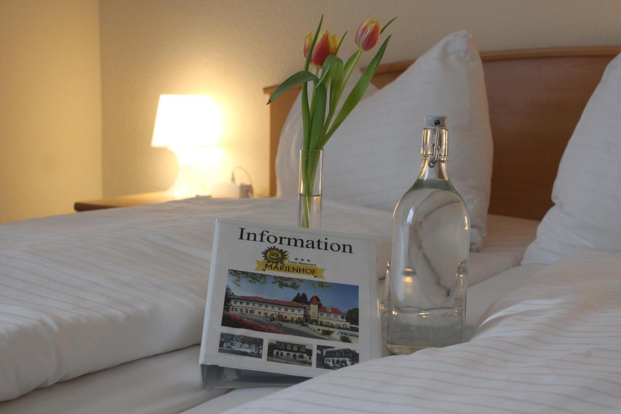 Hotel Restaurant Marienhof Unterkirchbach エクステリア 写真