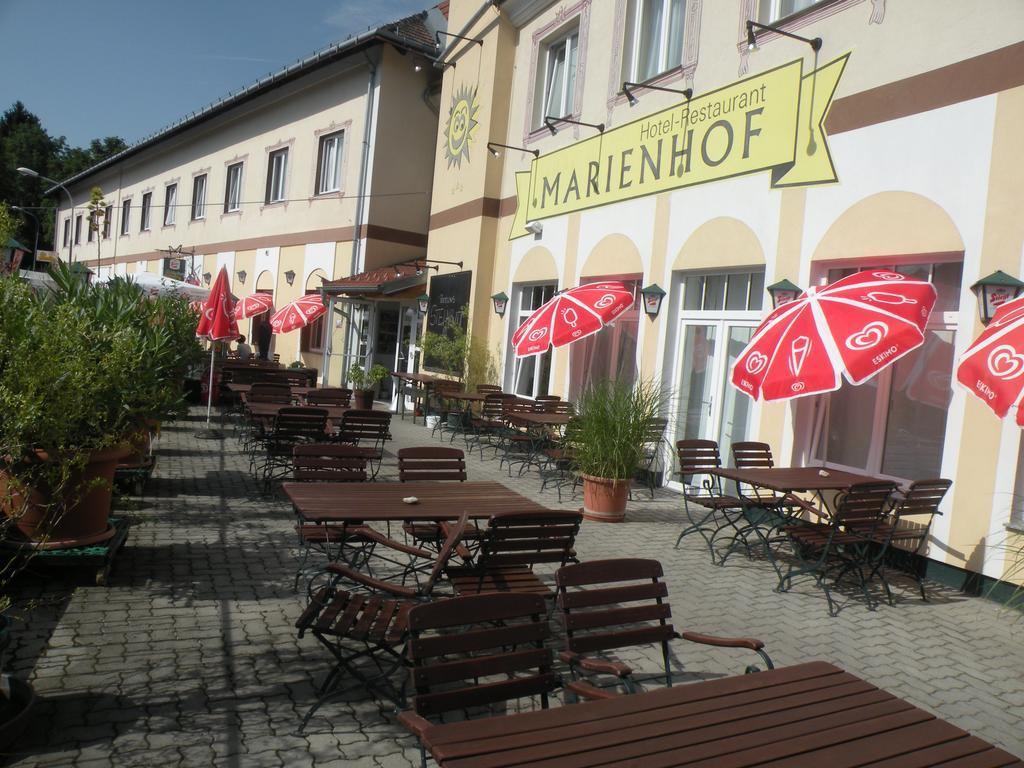 Hotel Restaurant Marienhof Unterkirchbach エクステリア 写真