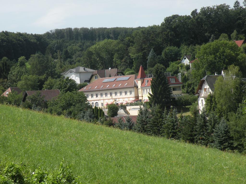 Hotel Restaurant Marienhof Unterkirchbach エクステリア 写真